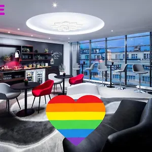 https://andels-by-vienna-house-prague.praguehotelsweb.com